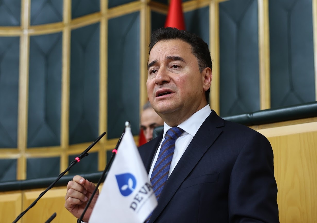 Babacan'dan Su Krizi Uyarısı : 'Her Bir Damla Suyun Kıymetini Bilen Bir Su Politikası Oluşturulmalı'